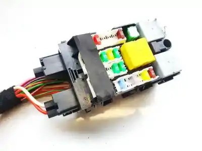 Pièce détachée automobile d'occasion boîtes à fusibles pour citroen c4 picasso ii 1.6 bluehdi 120 références oem iam 9665492680