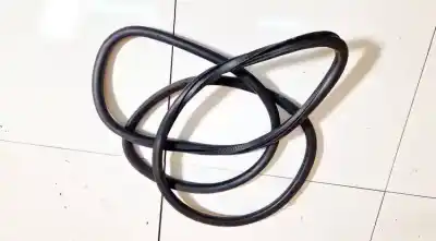 Second-hand car spare part rubber door seal for opel kadett e fastback (t85) 1.4 s (c08, c48, d08, d48) oem iam references 