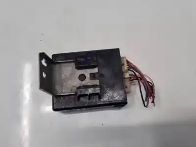 Pezzo di ricambio per auto di seconda mano modulo elettronico per toyota corolla (e12) 2.0 d-4d sol berlina riferimenti oem iam 8865002380