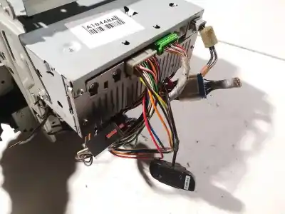 Peça sobressalente para automóvel em segunda mão sistema de áudio / rádio cd por opel corsa a fastback (s83) 1.2 i (f08, m08, f68, m68) referências oem iam    Peça sobressalente para automóvel em segunda mão sistema de áudio / rádio cd por opel corsa a fastback (s83) 1.2 i (f08, m08, f68, m68) referências oem iam