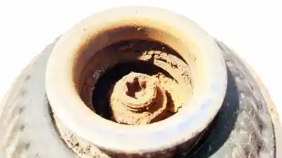 Second-hand car spare part shock absorber spring for bmw 3 (e30) m3 2.3 oem iam references   