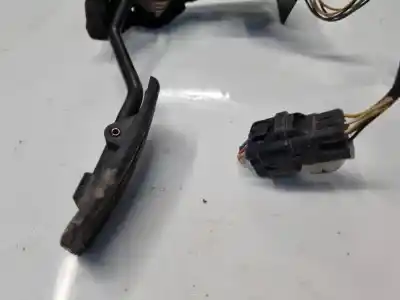 Pezzo di ricambio per auto di seconda mano pedale dell acceleratore per toyota corolla (e12) 2.0 d-4d sol berlina riferimenti oem iam 8222302030