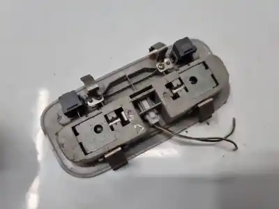 Pezzo di ricambio per auto di seconda mano luce interna per toyota corolla (e12) 2.0 d-4d sol berlina riferimenti oem iam   