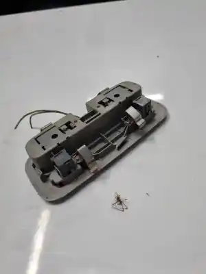 Pezzo di ricambio per auto di seconda mano luce interna per toyota corolla (e12) 2.0 d-4d sol berlina riferimenti oem iam   