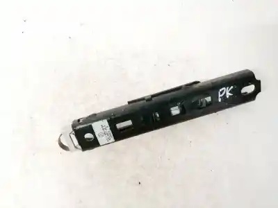 Автозапчасти б/у ЛЕВЫЙ ПЕРЕДНИЙ КРЮК РЕМНЯ за MERCEDES-BENZ ML, W164 2005.06 - 2009.07 ML 320 CDI 4-MATIC (164.122) 165KW 2005.07 - 2009.07 ссылки OEM IAM A2118600688  