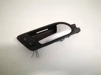 Peça sobressalente para automóvel em segunda mão PUXADOR INTERIOR DIANTEIRO DIREITO por VOLKSWAGEN TIGUAN (5N_) 2.0 TDI 4motion Referências OEM IAM 5N2837114  