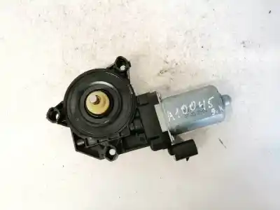 Peça sobressalente para automóvel em segunda mão MOTOR ELEVADOR VIDRO TRASEIRO ESQUERDO por ALFA ROMEO 159 2005.09 - 2011.11 1.9 JTDM 16V 110KW 2005.09 - 2011.11 Referências OEM IAM D29440012VF  