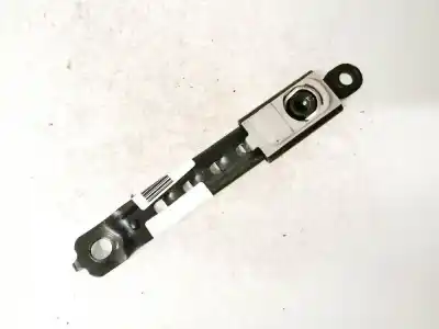 Pezzo di ricambio per auto di seconda mano GANCIO CINTURA ANTERIORE SINISTRO per TOYOTA COROLLA (E12) 2.0 D-4D Sol Berlina Riferimenti OEM IAM   