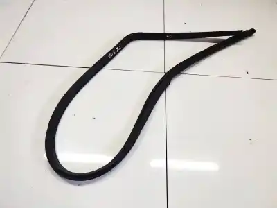 Pezzo di ricambio per auto di seconda mano GOMMA CONTORNO PORTA per TOYOTA YARIS, I (XP10) 2003.03 - 2005.09 FACELIFT 1.3 64KW 2002.04 - 2005.09 Riferimenti OEM IAM   