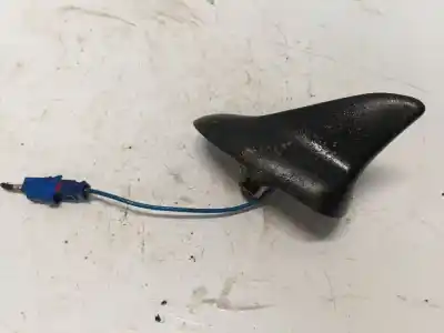 Peça sobressalente para automóvel em segunda mão ANTENA por OPEL INSIGNIA A (G09) 2.0 CDTI (68) Referências OEM IAM 140640  