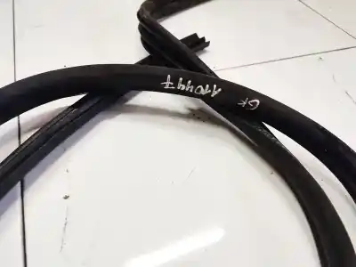 Автозапчасти б/у контур двери резиновый за nissan bluebird hatchback (t72, t12) 1.6 ссылки oem iam   