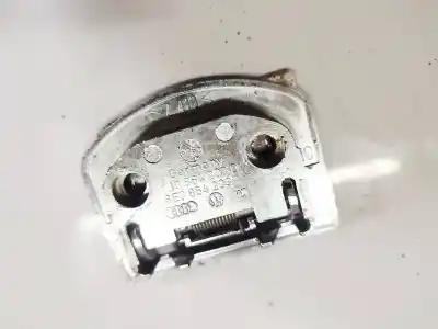 Pezzo di ricambio per auto di seconda mano plastica per opel kadett e fastback (t85) 1.4 s (c08, c48, d08, d48) riferimenti oem iam 1j0864203d  8e0864203