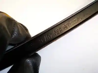 Pezzo di ricambio per auto di seconda mano plastiche per volkswagen bora variant (1j6) 1.9 tdi riferimenti oem iam 1j9839407c  