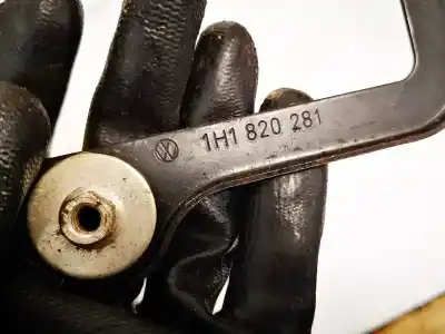 Pezzo di ricambio per auto di seconda mano plastiche per volkswagen bora variant (1j6) 1.9 tdi riferimenti oem iam 1h1820281  