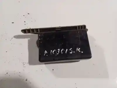 Pezzo di ricambio per auto di seconda mano portacenere per audi a6 avant (c4) 2.5 tdi riferimenti oem iam 