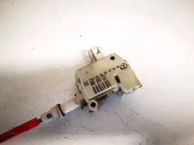 Автозапчастина б/у паливна зовнішня кришка двигуна для volkswagen passat variant (3b5) 1.9 tdi посилання на oem iam 3b0810773  3b0959782