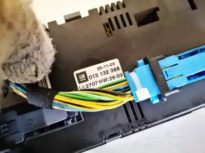 Second-hand car spare part climate control for bmw 3 (e30) m3 2.3 oem iam references 013132388  