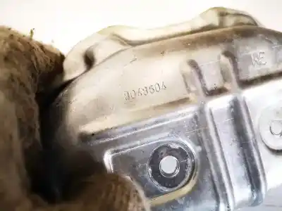 Pezzo di ricambio per auto di seconda mano plastica per bmw 3 (e30) m3 2.3 riferimenti oem iam 8048604  