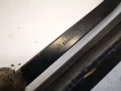 Second-hand car spare part left front windshield wiper arm for bmw 3 (e30) m3 2.3 oem iam references 13289888  