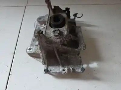 Second-hand car spare part engine support for audi 200 c2 sedán (437, 438) 2.1 5e oem iam references   