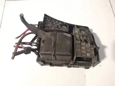 Pezzo di ricambio per auto di seconda mano SCATOLA RELÈ/FUSIBILI per VOLKSWAGEN PASSAT VARIANT (3C5) 1.9 TDI Riferimenti OEM IAM   
