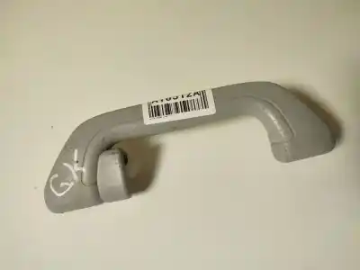 Tweedehands auto-onderdeel PLAFOND HANDGREEP voor OPEL CORSA A FASTBACK (S83) 1.2 I (F08, M08, F68, M68) OEM IAM-referenties   