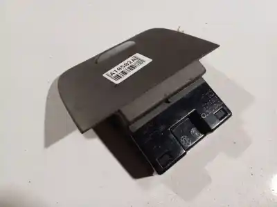 Second-hand car spare part ASHTRAY for VOLVO V70 I (875, 876) 2.5 TDI OEM IAM references 9158406  