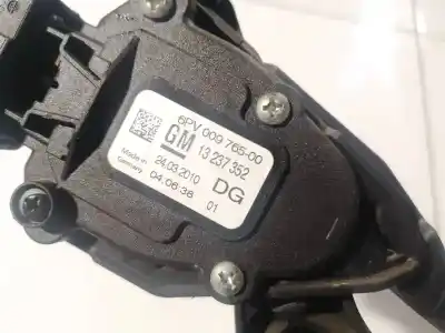 Second-hand car spare part accelerator pedal for bmw 3 (e30) m3 2.3 oem iam references 13237352  6pv009765-00