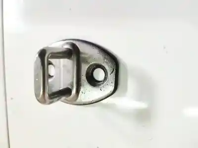 Pezzo di ricambio per auto di seconda mano pezzi vari per volkswagen passat variant (3c5) 1.9 tdi riferimenti oem iam   