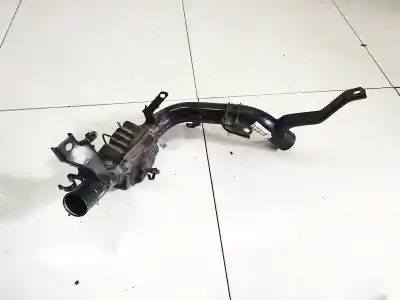 Pezzo di ricambio per auto di seconda mano TUBO INTERCOOLER per TOYOTA COROLLA, 2004.02 - 2007.02 FACELIFT 2.0 D-4D 81KW 2002.01 - 2006.12 Riferimenti OEM IAM 1736127070  