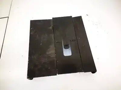 Pezzo di ricambio per auto di seconda mano plastica per bmw 3 (e30) m3 2.3 riferimenti oem iam 13243602  