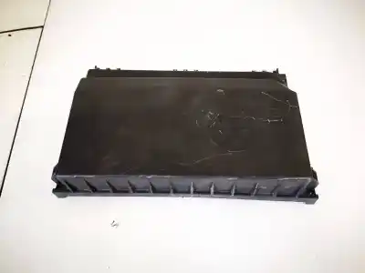 İkinci el araba yedek parçası RÖLE/SIGORTA KUTUSU için BMW 3 (E30) M3 2.3 OEM IAM referansları 13302323  