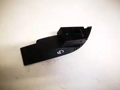 Second-hand car spare part left front power window switch for bmw 3 (e30) m3 2.3 oem iam references 13301888  