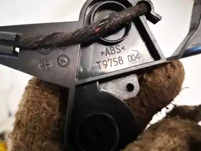 Pezzo di ricambio per auto di seconda mano plastica per bmw 3 (e30) m3 2.3 riferimenti oem iam t9758004  