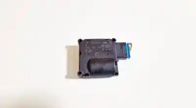 Tweedehands auto-onderdeel AIRCONDITIONING LUIKJES OPENINGSMOTOR voor OPEL KADETT D (31_-34_, 41_-44_) 1.3 N OEM IAM-referenties 4F0820511A  
