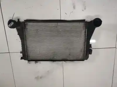 Pièce détachée automobile d'occasion RADIATEUR D'EAU pour VOLKSWAGEN GOLF PLUS V (5M1, 521) 1.9 TDI Références OEM IAM   