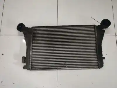 Peça sobressalente para automóvel em segunda mão RADIADOR DE ÁGUA por AUDI A3 (8P1) 2.0 TDI Referências OEM IAM   