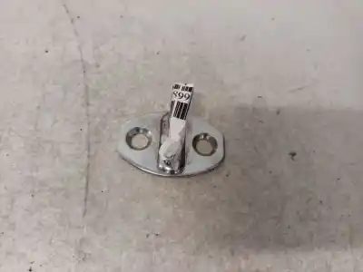 Peça sobressalente para automóvel em segunda mão peças diversas por volkswagen golf v (1k1) 1.4 tsi referências oem iam 3c0837033