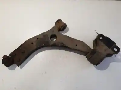 Pièce détachée automobile d'occasion BRAS DE SUSPENSION INFERIEUR AVANT GAUCHE pour NISSAN BLUEBIRD HATCHBACK (T72, T12) 1.6 Références OEM IAM   
