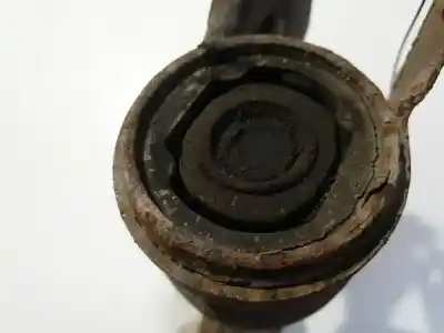 Автозапчастина б/у передній лівий нижний рычаг підвіски для nissan bluebird hatchback (t72, t12) 1.6 посилання на oem iam   