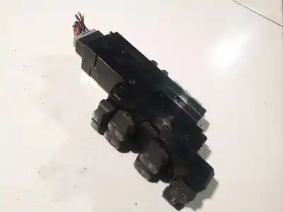 Pezzo di ricambio per auto di seconda mano INTERRUTTORE ALZACRISTALLI ANTERIORE SINISTRO per VOLVO XC70, 2000.03 - 2005.02 2.4 T XC AWD 147KW 2000.03 - 2002.09 Riferimenti OEM IAM 9452959  