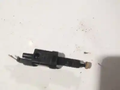 Pezzo di ricambio per auto di seconda mano interruttore per audi a6 avant (c4) 2.5 tdi riferimenti oem iam 811907343b
