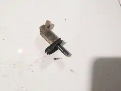 Second-hand car spare part switch for audi a6 avant (c4) 2.5 tdi oem iam references   