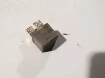 Pezzo di ricambio per auto di seconda mano relè per audi a6 avant (c4) 2.5 tdi riferimenti oem iam 899312000