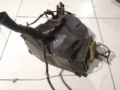Peça sobressalente para automóvel em segunda mão CAIXA DE FUSÍVEIS E RELÉS por MERCEDES-BENZ W203, 2000.05 - 2004.02 C 220 CDI (203.006) 105KW 2000.05 - 2007.02 Referências OEM IAM   