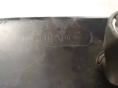 Pezzo di ricambio per auto di seconda mano specchio interno per audi a6 avant (c4) 2.5 tdi riferimenti oem iam e10110093  