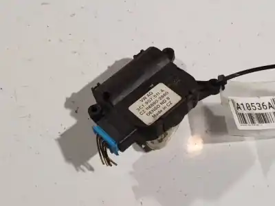 İkinci el araba yedek parçası KLIMA KAPAKLARI AÇMA MOTORU için VOLKSWAGEN GOLF PLUS V (5M1, 521) 1.9 TDI OEM IAM referansları 3C1907511A  