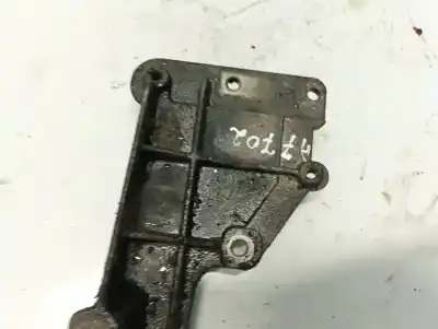 Second-hand car spare part engine support for chrysler sebring (js) 2.0 crd oem iam references 03g131159  