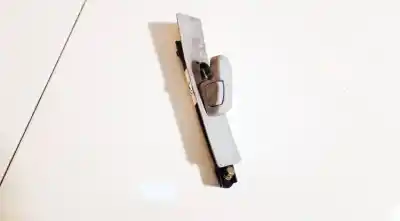 Pezzo di ricambio per auto di seconda mano gancio cintura anteriore destro per opel corsa a fastback (s83) 1.2 i (f08, m08, f68, m68) riferimenti oem iam   