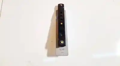 Pièce détachée automobile d'occasion boucle de ceinture de sécurité avant gauche pour opel corsa a fastback (s83) 1.2 i (f08, m08, f68, m68) références oem iam   